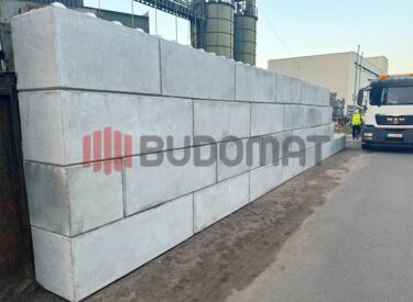 galeria Ściana z bloków oporowych typu LEGO - montaż Bydgoszcz